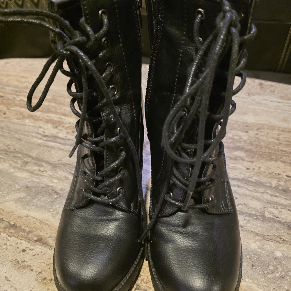 Zigi Soho Black Heeled Boots